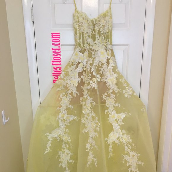 52448 sherri hill
